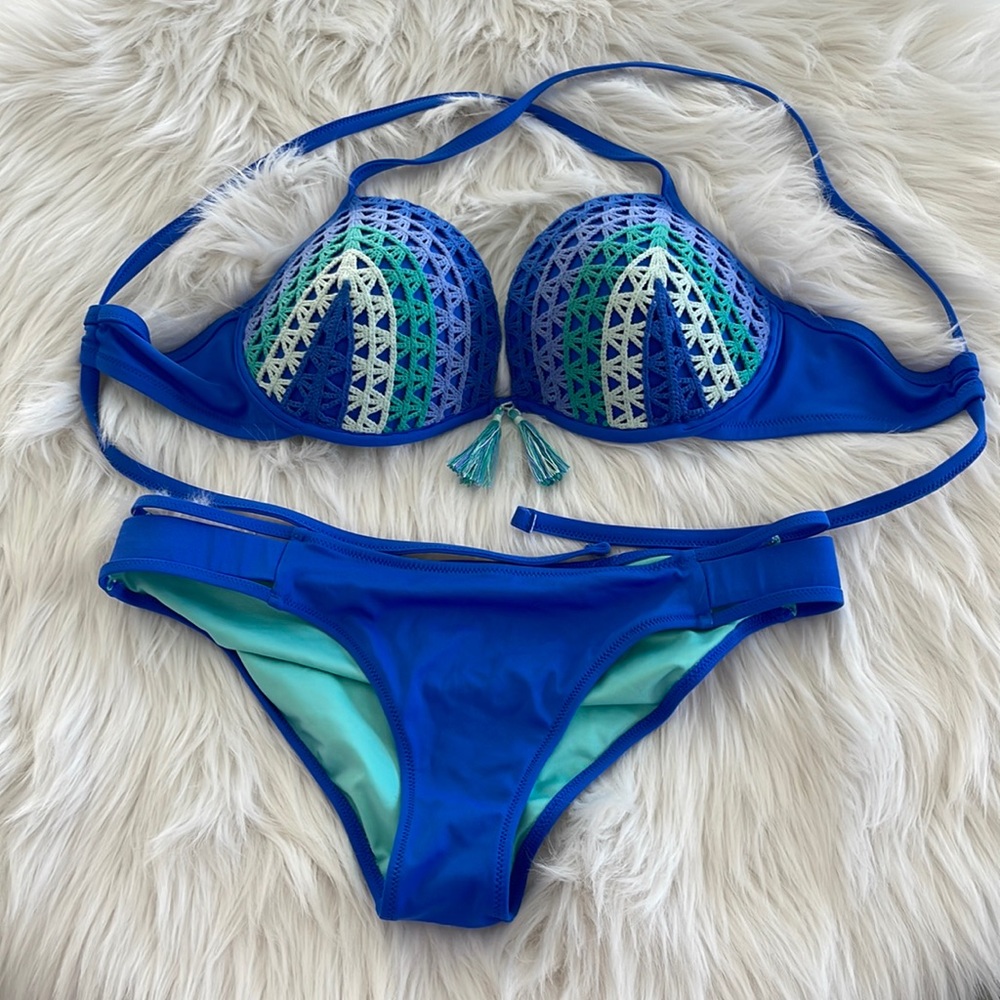 Shade & Shore blue bikini bottoms only - Size M